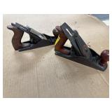 2 HAND PLANES