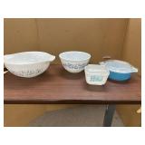 VINTAGE PYREX BOWLS & BUTTER DISH