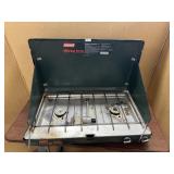 COLEMAN 2 BURNER PROPANE STOVE