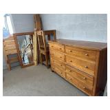 4 PIECE BEDROOM SET