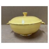 VINTAGE FIESTAWARE CASSEROLE DISH W/LID