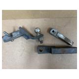 TOW HITCHES