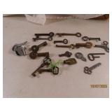 Baggie LOT Antique Keys RR ~ Skeleton ~ etc