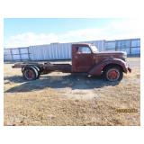 1948 DIAMOND T Pickup Truck *Restore~Parts* titled