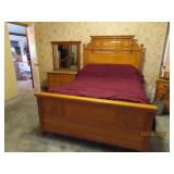 Historical THATCHER Bedroom SET 5pcs Wood