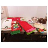 (10) New asst Bath & Hand Towels Christmas etc