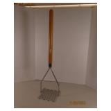 new ROYAL 23" MegaSized Tater Smasher