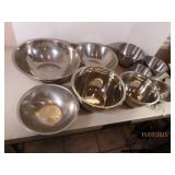 Stack (9) asst Stainless Mixing Bowls 5"~12"