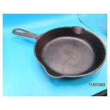 GRISWOLD #3 Cast Iron 6.5" Skillet  large print