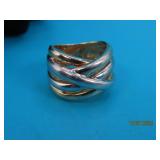 Sterling twotone Interwoven sz6 Ring 9.5g