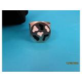 Sterling sz8 Ring widebd Blk/White Round Front 6g