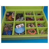 20+prs Fashion Nice Earrings + 8" Organizer