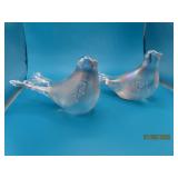 (2) vtg ArtGlass Iridescent Speckled 5" Love Birds