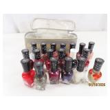 (19) new SALLY HANSEN Miracle Gel Polish + case