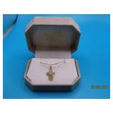 14kt Gold ThinStrand Necklace CROSS Pendant 3.4g