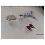 (4) model STAR WARS Toy Planes 3"~6" asst