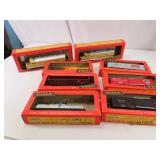 vtg TYCO (8pc) HOsize Train (2-Engines)