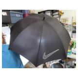 Classic NIKE GOLF Black Golfing Umbrella