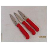 (3) SPYDERCO redhandled MBS-26 Knives