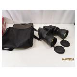 LikeNew Unbranded fullsize Binoculars w/ holder