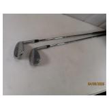 (2) TITLEIST "BV" 56deg/60deg Golf RH Wedges Clubs