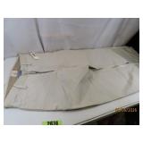 New Mens 32x34 GAP cream Dress Pants $50