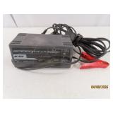 1.5 SCHUMACHER Battery Trickle Charger Maintainer