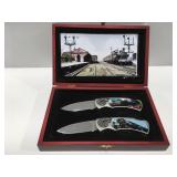 Pair of train pocket knives