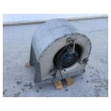 Squirrel Cage fan with motor