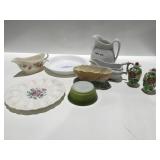 Miscellaneous glassware items