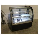 Lighted pie cooler34" x 20" x 34" tPlugged in