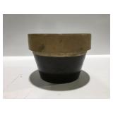 Stoneware flower pot