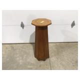 Wood plant stand 31"