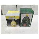 2 cookie jars