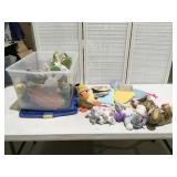 Easter decor in Rubbermaid tote