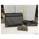 Suitcase Jordache & contend