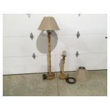 Pair of lamps for outdoors
