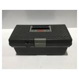 Rubbermaid toolbox, no tray