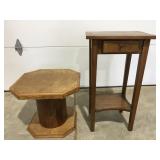 2 Wood tables