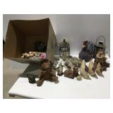 Chicken, decor, and more