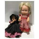 2 dolls