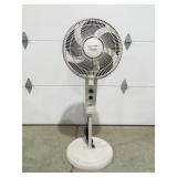 Black & Decker pedestal fan needs a little work