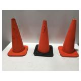 3 safety cones18ï¿½