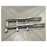 2 Aluminum ladder, jacks