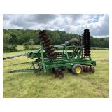 John Deere 27 ft Finish Disc
