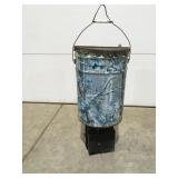 5 gallon deer feeder with battery no charger