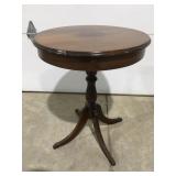 Vintage round wood table 20" x 25" tall
