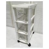 Rubbermaid rolling container