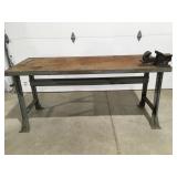 Metal workbench with vise 6