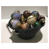 Basket with Christmas ornaments